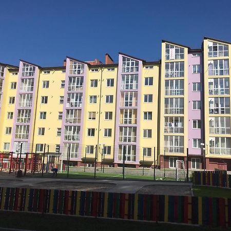 Комфортные Апартаменты Smart Zarvantsy Esterno foto