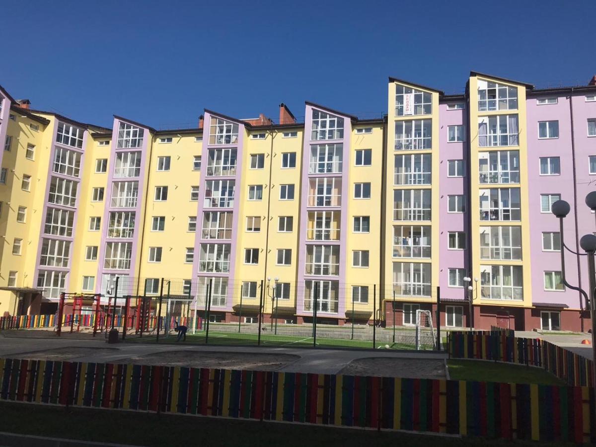 Комфортные Апартаменты Smart Zarvantsy Esterno foto